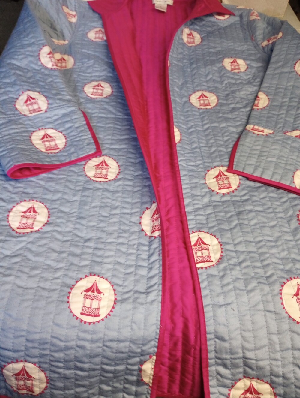 PATTY KIM Blue Quilted Throw with Hot Pink Trim and Medallion Motifs Size Small